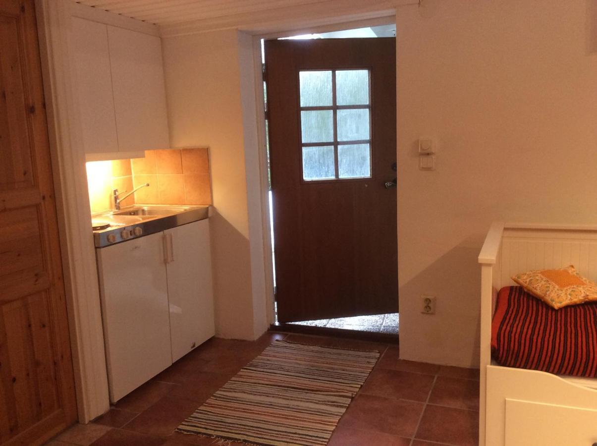 Bed and Breakfast Sibbarp Nasum Экстерьер фото