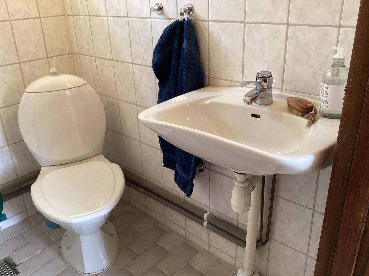 Bed and Breakfast Sibbarp Nasum Экстерьер фото